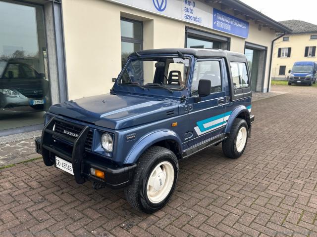 Auto - Suzuki sj413 berlina de luxe