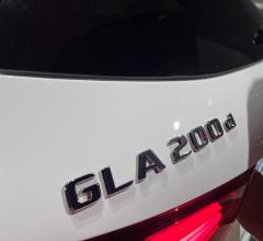 Auto - Mercedes-benz gla 200 d automatic premium