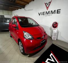 Auto - Toyota aygo 1.0 vvt-i 3p. now