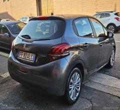 Auto - Peugeot 208 bluehdi 75 5p. allure