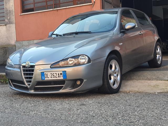 Auto - Alfa romeo 147 1.6 16v ts 105 cv 5p. progression