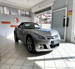 Auto - Opel gt 2.0 turbo