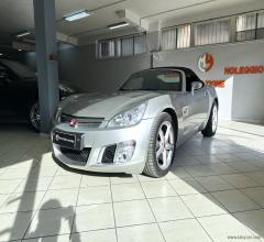 Auto - Opel gt 2.0 turbo