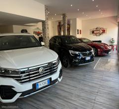 Auto - Volkswagen touareg 3.0 tdi r-line