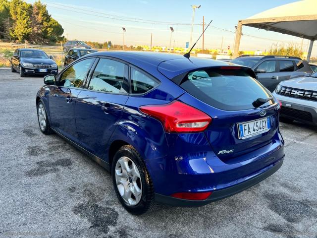 Auto - Ford focus 1.5 tdci 120 cv s&s plus