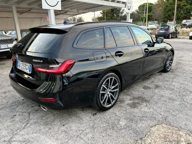 Auto - Bmw 320d touring sport