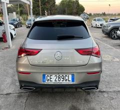 Auto - Mercedes-benz cla 200 d aut. 4m shooting brake premium