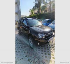 Auto - Dacia duster 1.6 110 cv 4x2 gpl laurÃ©ate