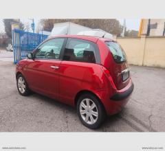 Auto - Lancia ypsilon 1.2 16v oro