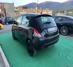 Auto - Lancia ypsilon 1.0 firefly 5p.s&s hyb. eco gold