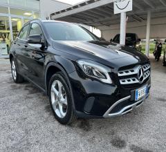 Auto - Mercedes-benz gla 200 d automatic sport