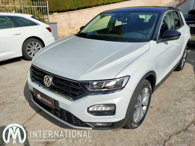 Volkswagen t-roc 1.5 tsi act style bluemotion tech.