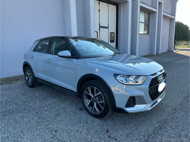 Audi a1 citycarver 35 tfsi s tronic admired