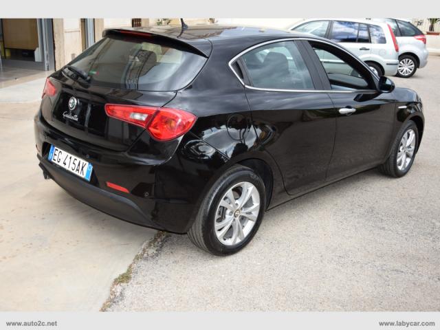 Auto - Alfa romeo giulietta 1.6 jtdm-2 105 cv progression