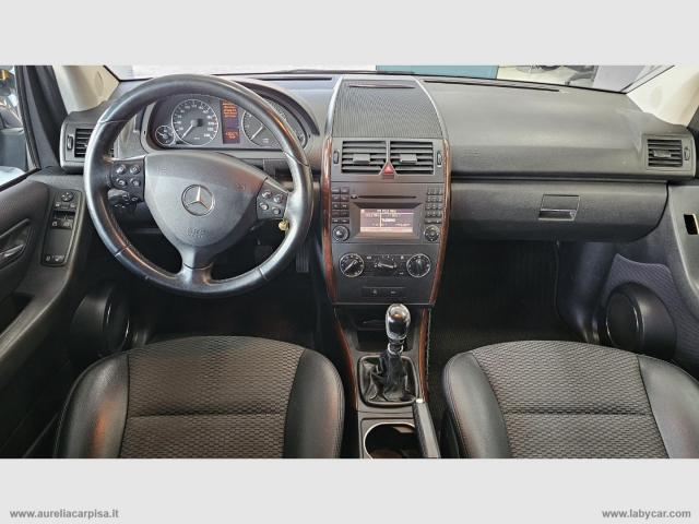 Auto - Mercedes-benz a 180 blueefficiency elegance