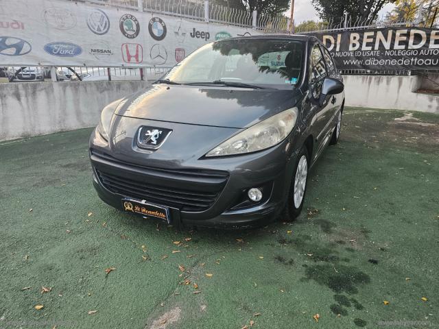 Auto - Peugeot 207 plus 1.4 8v 75 cv 5p. eco gpl