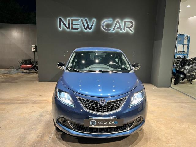 Auto - Lancia ypsilon 1.0 firefly 5p.s&s hyb. platino