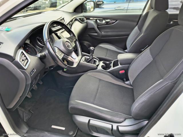 Auto - Nissan qashqai 1.5 dci business