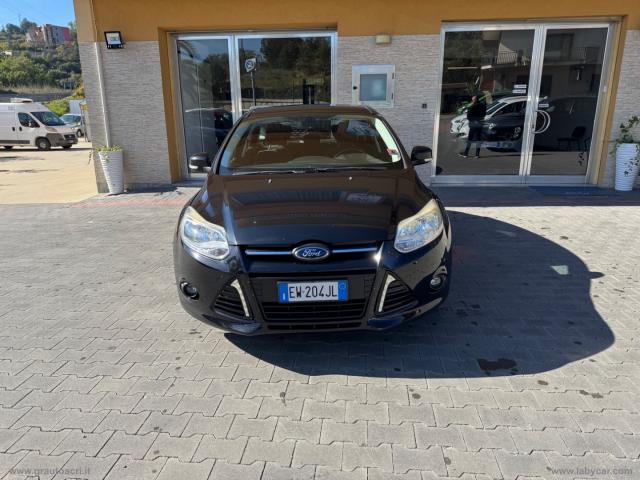 Auto - Ford focus 1.6 120 cv gpl plus