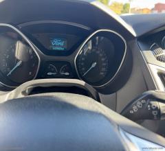 Auto - Ford focus 1.6 120 cv gpl plus