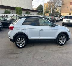 Auto - Volkswagen t-roc 2.0 tdi advanced bluemot. tech.