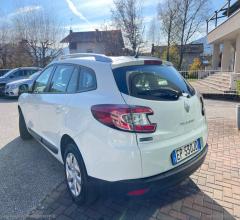 Auto - Renault mÃ©gane 1.5 dci 110 cv edc sportour wave