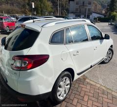 Auto - Renault mÃ©gane 1.5 dci 110 cv edc sportour wave