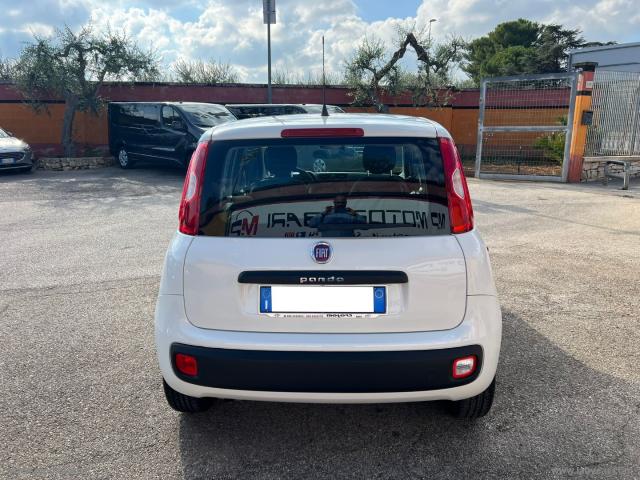 Auto - Fiat panda lounge 1.3 mj 95cv