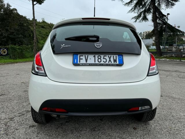 Auto - Lancia ypsilon 1.2 69 cv 5p. s&s elefantino blu