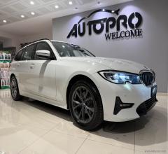 Auto - Bmw 320d touring sport