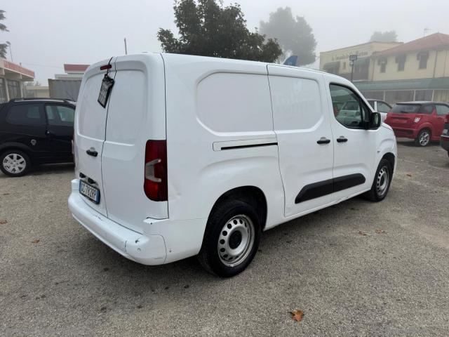 Auto - Opel combo cargo maxi 1.6 d