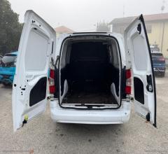 Auto - Opel combo cargo maxi 1.6 d