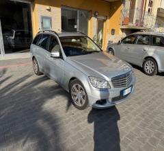 Auto - Mercedes-benz c 200 cdi blueefficiency avantgarde amg