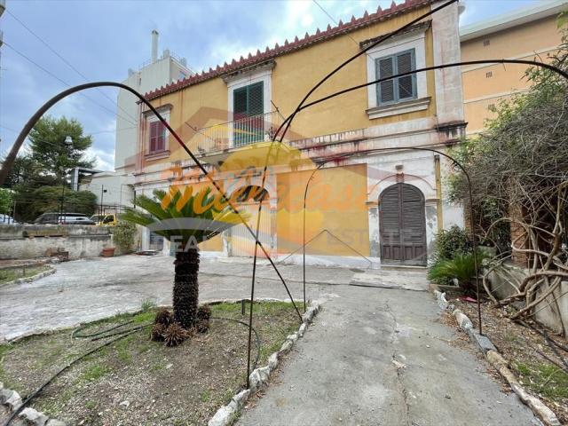 Appartamenti in Vendita - Villa in vendita a siracusa san giovanni - teocrito