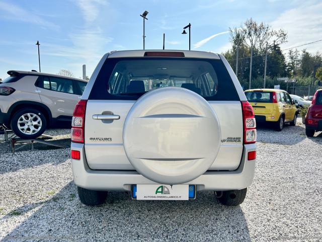 Auto - Suzuki grand vitara 1.9 ddis 5p.