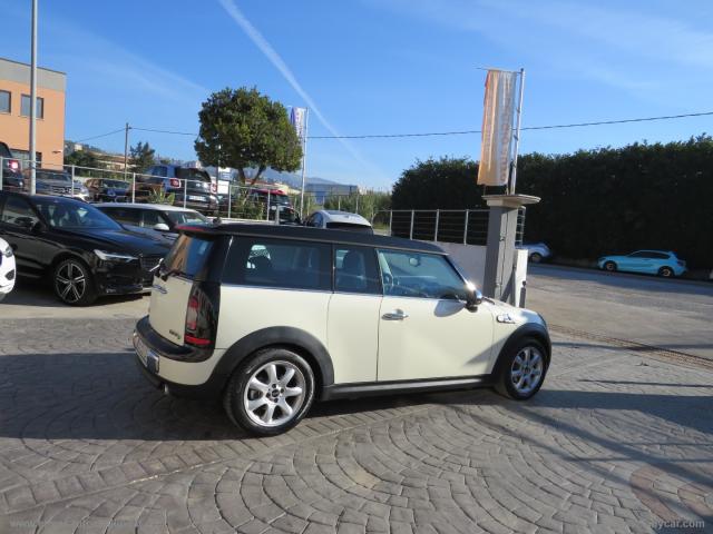 Auto - Mini mini cooper d pepper clubman