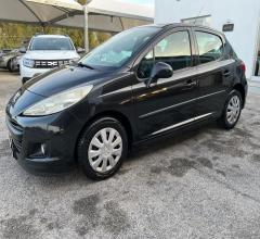 Auto - Peugeot 207 1.4 hdi 70 cv 5p. x line