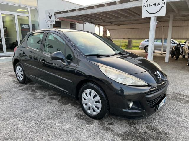 Auto - Peugeot 207 1.4 hdi 70 cv 5p. x line