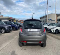 Auto - Lancia ypsilon 1.0 firefly 5p.s&s hyb. eco gold