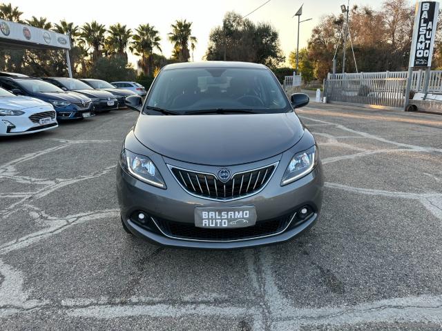 Auto - Lancia ypsilon 1.0 firefly 5p. s&s hybrid oro