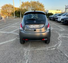 Auto - Lancia ypsilon 1.0 firefly 5p. s&s hybrid oro