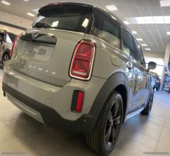 Auto - Mini mini cooper countryman