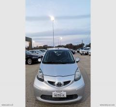 Auto - Toyota aygo 1.0 vvt-i 5p. sol