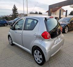 Auto - Toyota aygo 1.0 vvt-i 5p. sol