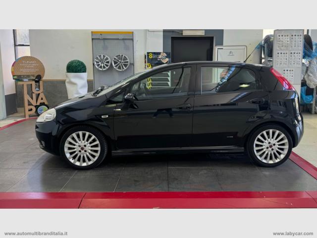 Auto - Fiat grande punto 1.4 t-jet 16v 5p. sport