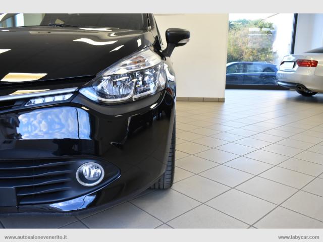 Auto - Renault clio 1.5 dci 8v 90 cv 5p. costume nat.