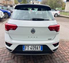 Auto - Volkswagen t-roc 2.0 tdi 150 dsg 4motion adv. bmt