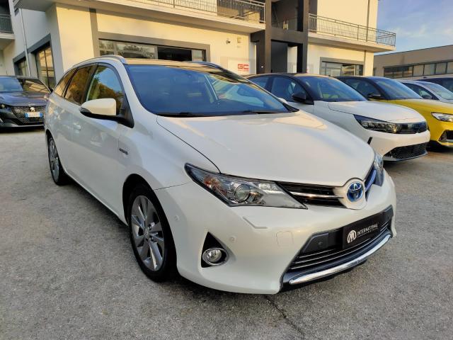 Auto - Toyota auris ts 1.8 hybrid lounge