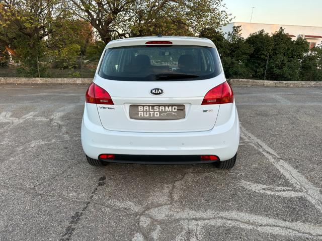 Auto - Kia venga 1.4 ecogpl cool