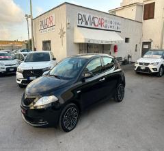 Lancia ypsilon 1.0 firefly 5p.s&s hybrid silver